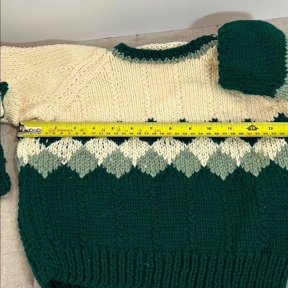 Vintage. Hand made. New. Green and Cream Knit Sweater - Picture 3 of 4